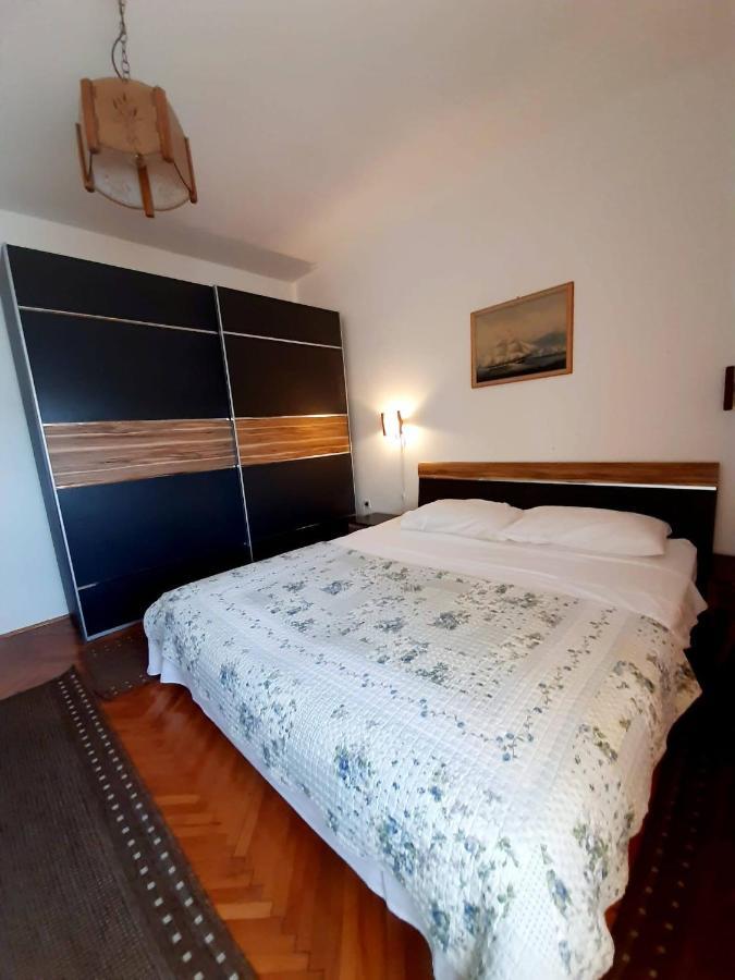 Apartment Riko - Accomodation "With" The Adriatic Sea Kampor 外观 照片
